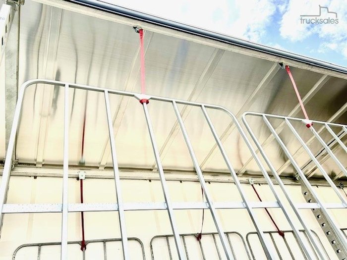 Freighter Drop Deck Mezzanine Tautliner