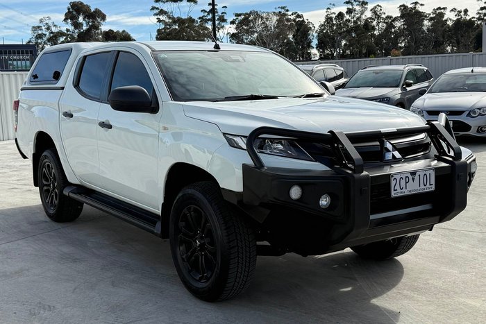 2023 Mitsubishi Triton GLX-R MR MY23