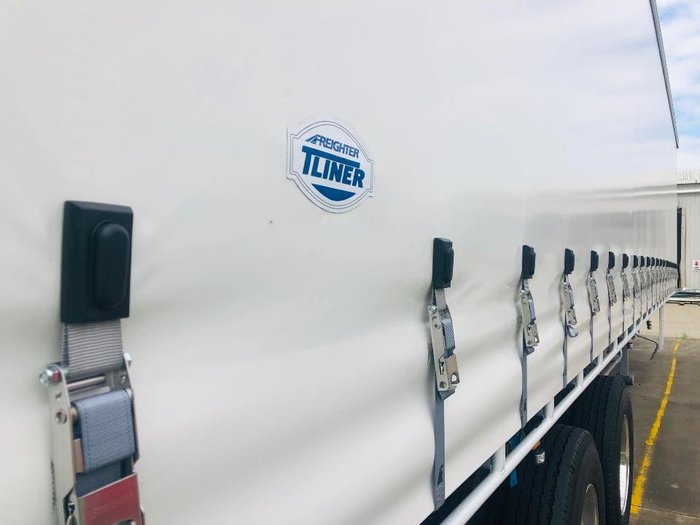 Freighter Tag T/Liner