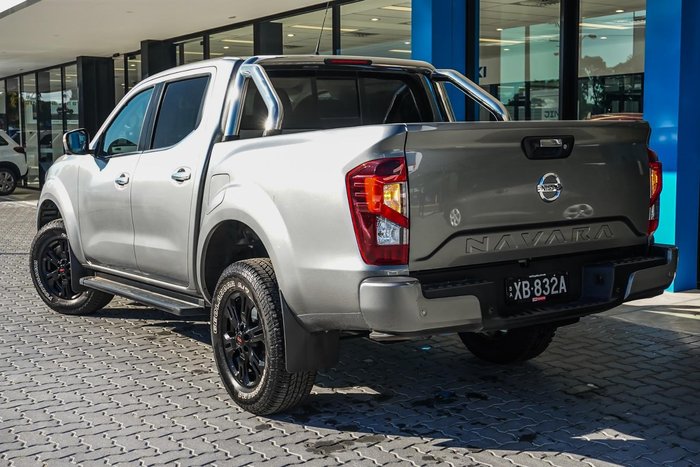 2021 Nissan Navara ST