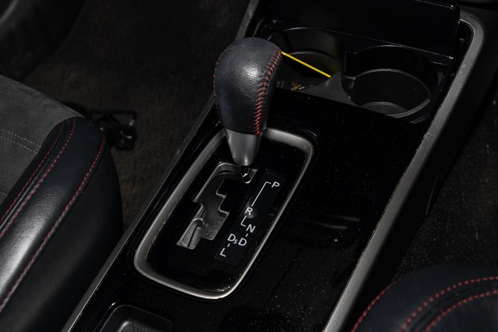 2020 Mitsubishi Outlander Black Edition