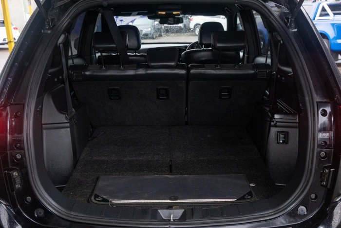2020 Mitsubishi Outlander Black Edition