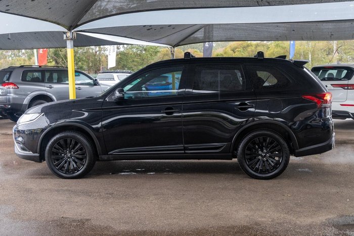 2020 Mitsubishi Outlander Black Edition