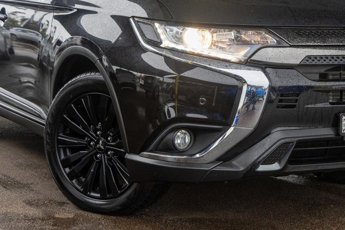 2020 Mitsubishi Outlander Black Edition