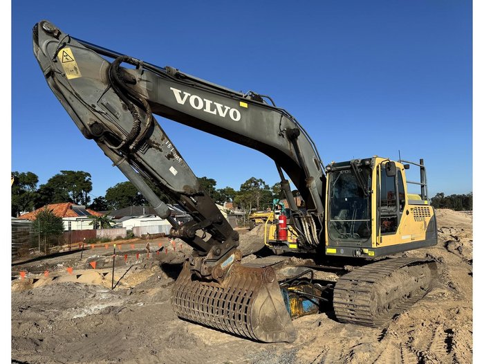 2012 Volvo Ec210b Excavator 