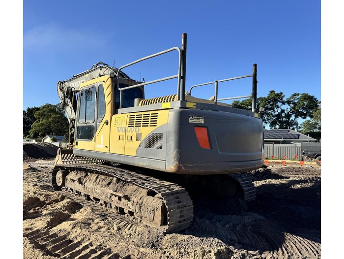 2012 Volvo Ec210b Excavator 