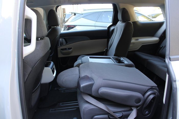 2023 Kia Carnival