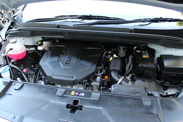 2023 Kia Carnival