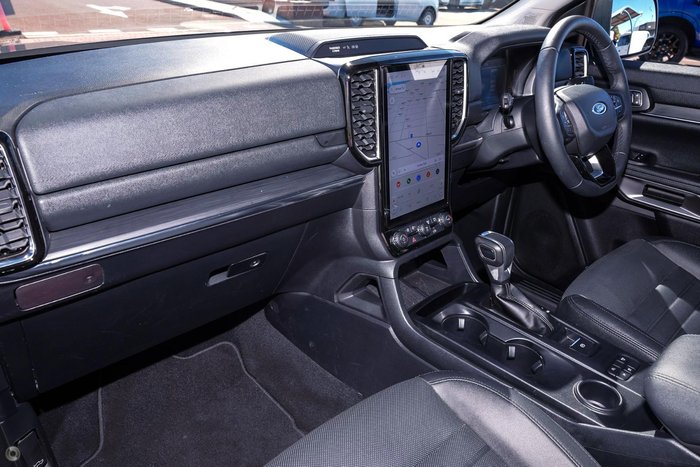 2025 Ford Everest Sport