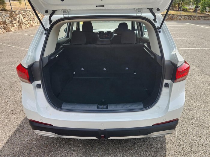 2025 MG ZS Excite