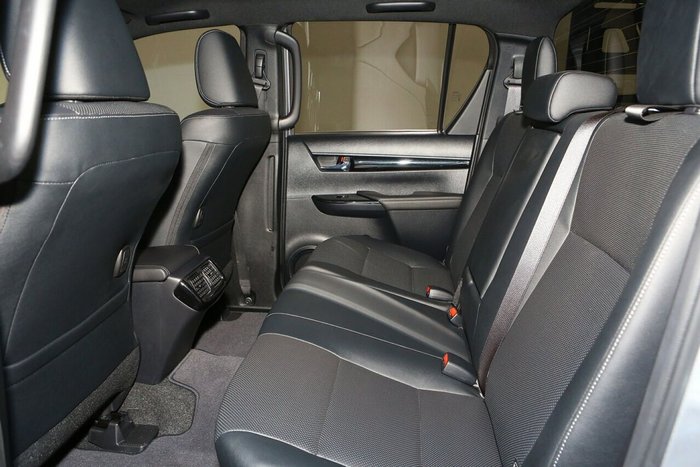 2019 Toyota Hilux Rogue