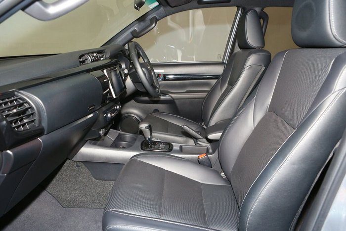 2019 Toyota Hilux Rogue