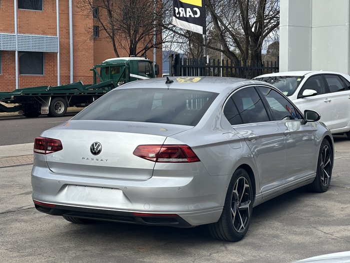 2021 Volkswagen Passat 140TSI Proline