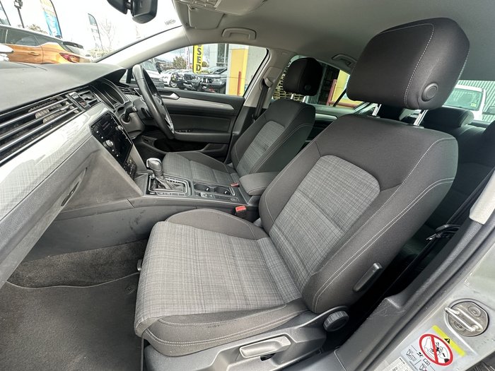 2021 Volkswagen Passat 140TSI Proline