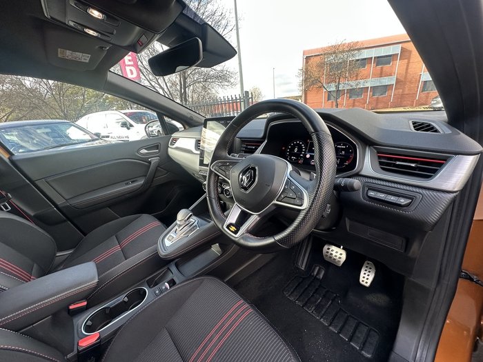 2022 Renault Captur R.S. Line