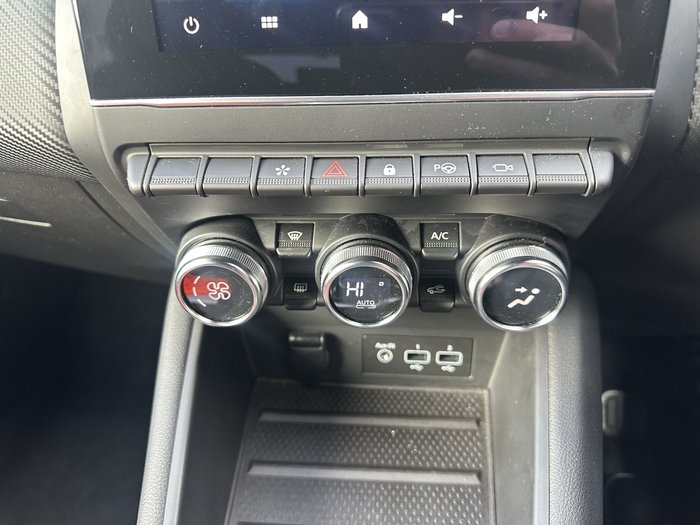 2022 Renault Captur R.S. Line