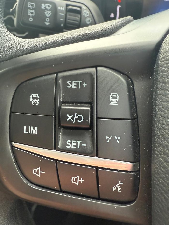 2024 Ford Everest Ambiente
