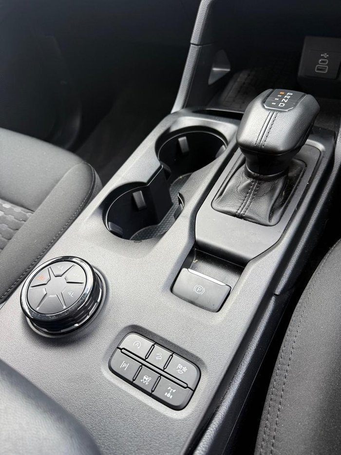 2024 Ford Everest Ambiente