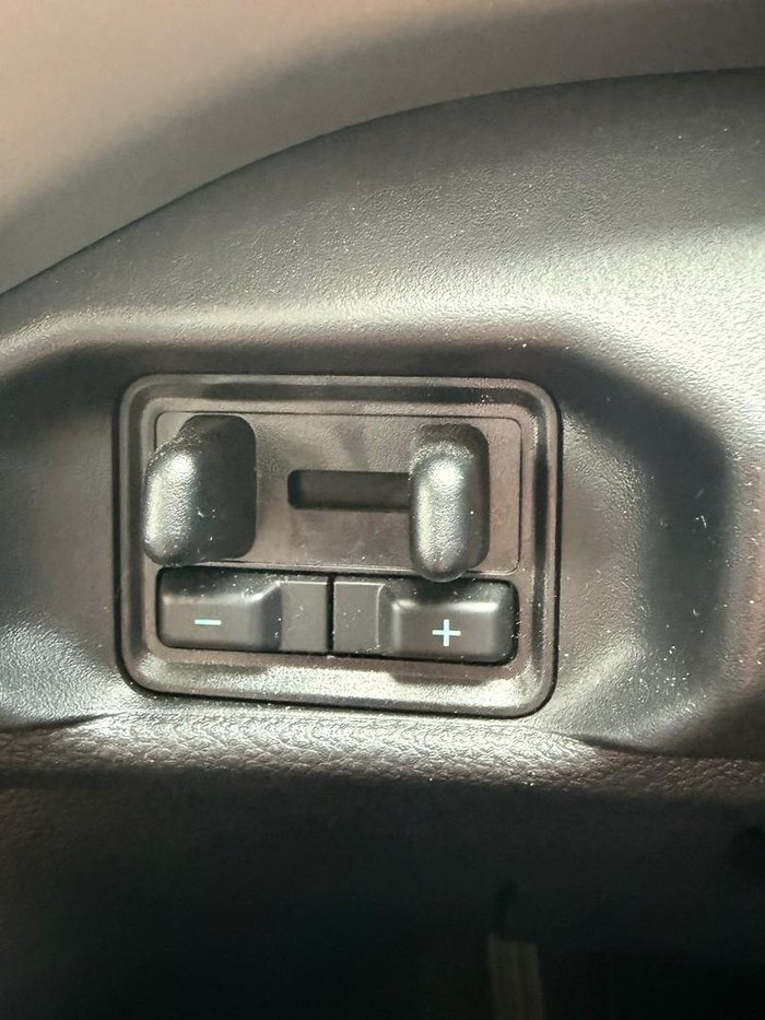 2024 Ford Everest Ambiente