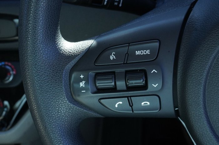 2020 Kia Carnival S
