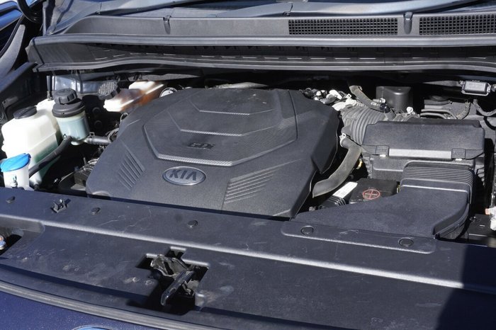 2020 Kia Carnival S