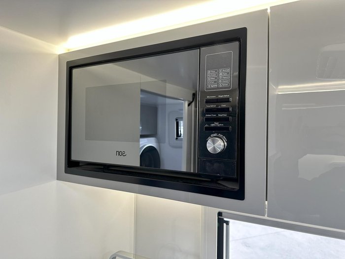 2024 JB Caravans Lpt 17' Off Road Hybrid