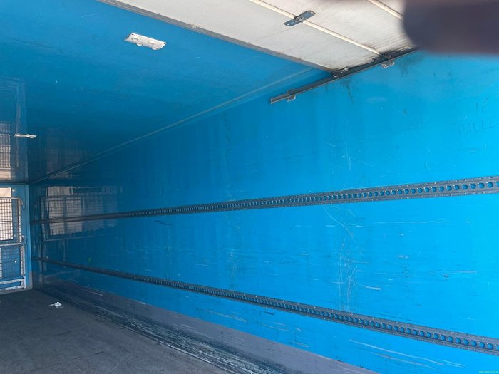 2014 FTE 16P Freezer Van White