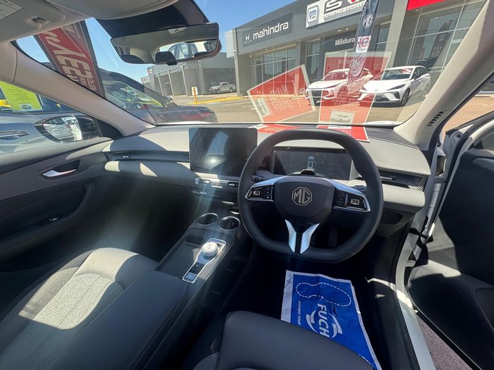 2025 MG MGS5 EV Excite 49