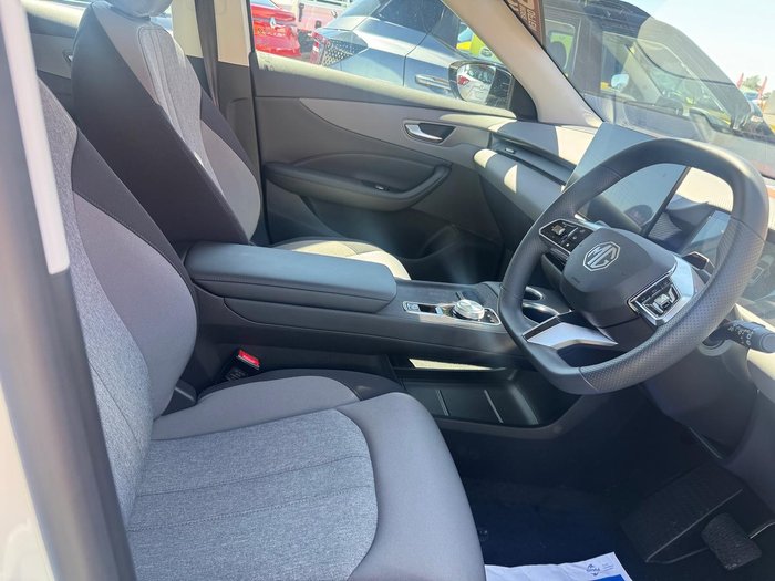 2025 MG MGS5 EV Excite 49