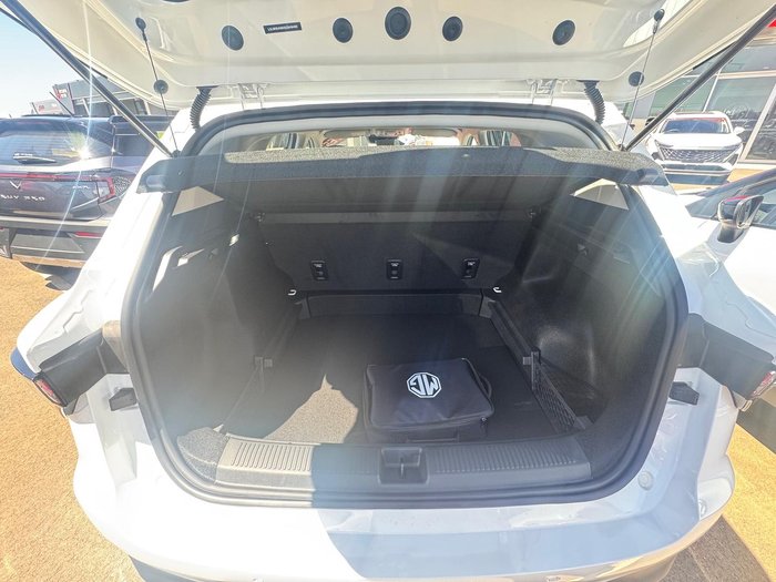 2025 MG MGS5 EV Excite 49