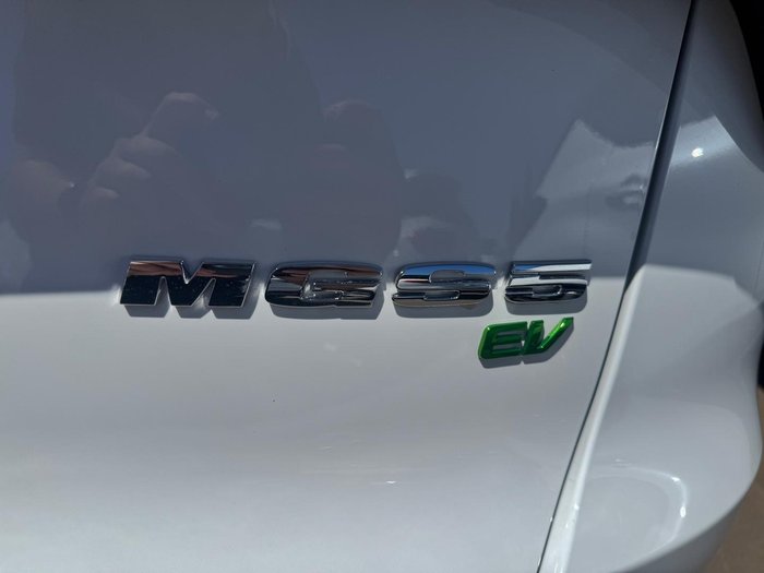 2025 MG MGS5 EV Excite 49