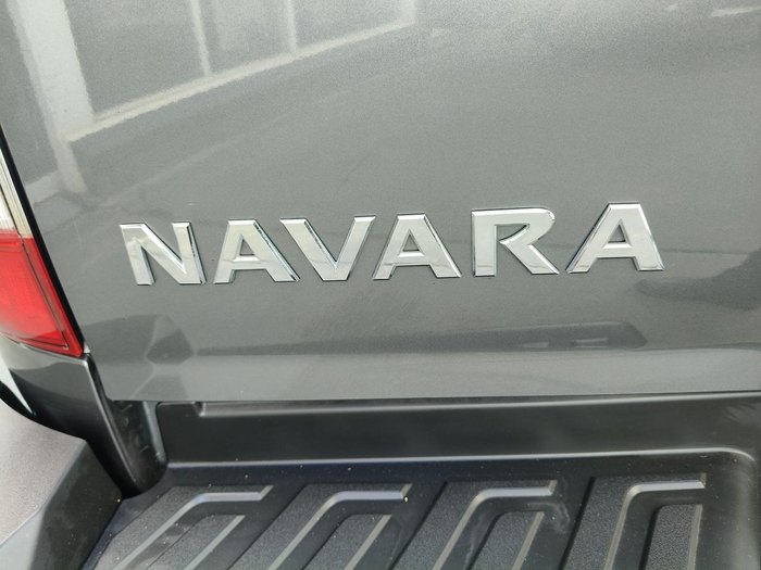 2020 Nissan Navara ST