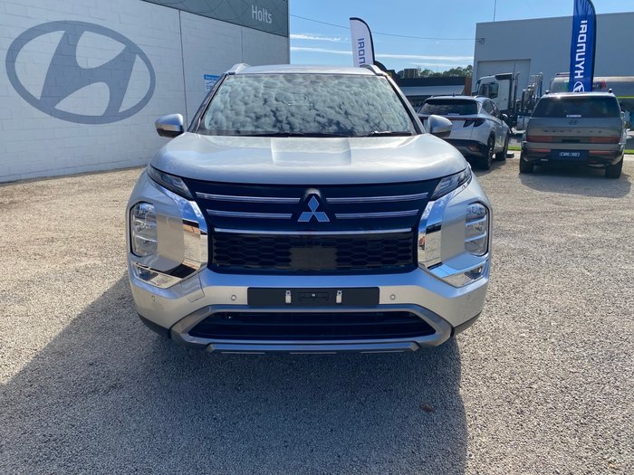 2025 MITSUBISHI Outlander LS