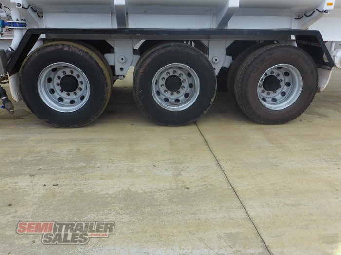2018 Stonestar Water Tanker Road Train Lead