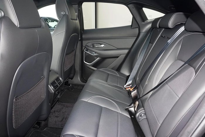 2024 Jaguar E-PACE P250 R-Dynamic SE
