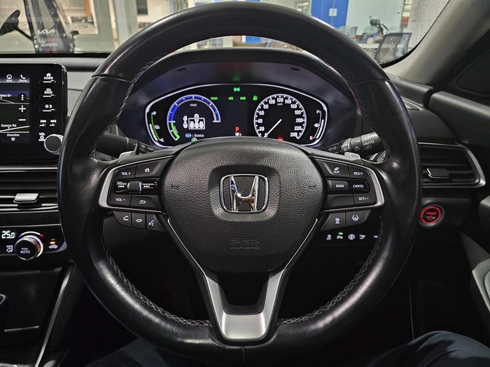 2020 Honda Accord VTi-LX