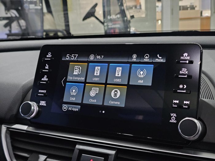 2020 Honda Accord VTi-LX