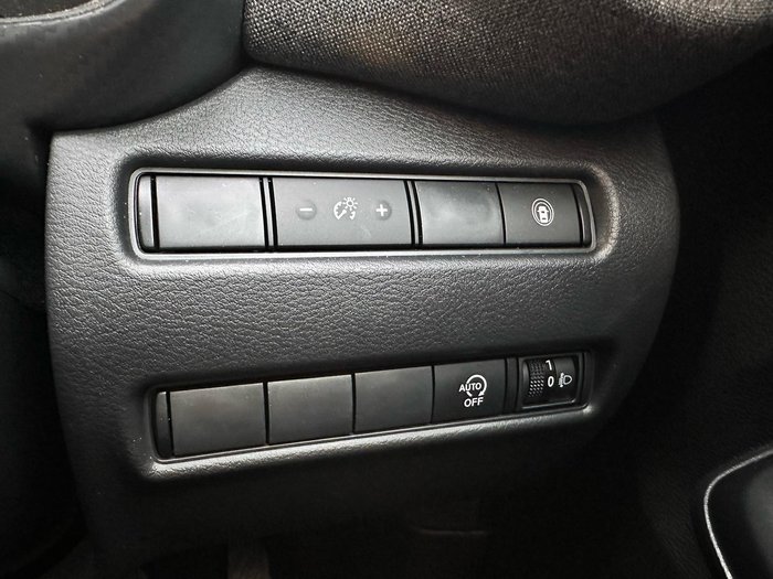 2024 Nissan JUKE ST+