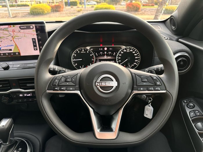 2024 Nissan JUKE ST+