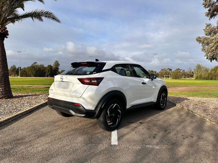 2024 Nissan JUKE ST+