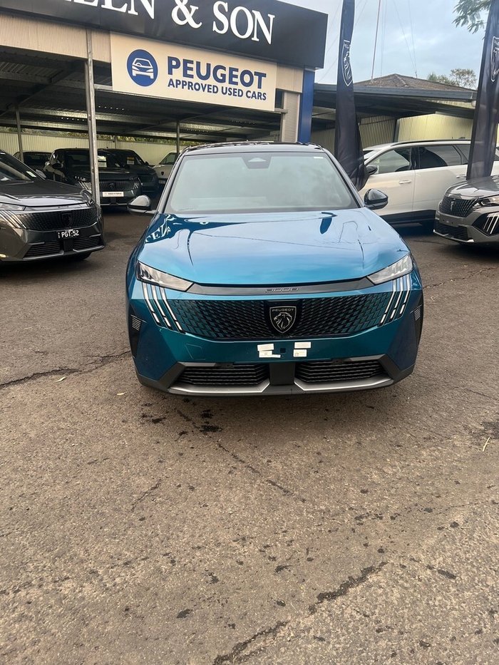 2025 Peugeot 3008 GT Premium e-DCS Hybrid