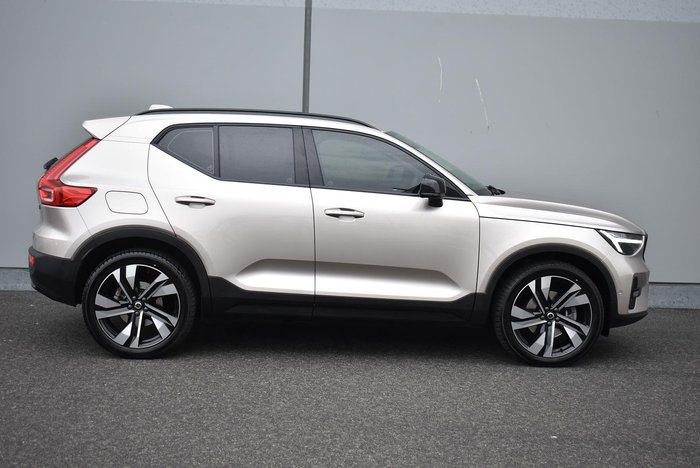 2022 Volvo XC40 Ultimate B5 Dark MY23 AWD Bright Dusk