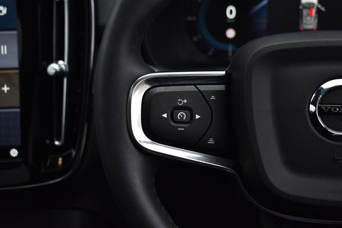 2022 Volvo XC40 Ultimate B5 Dark MY23 AWD Bright Dusk