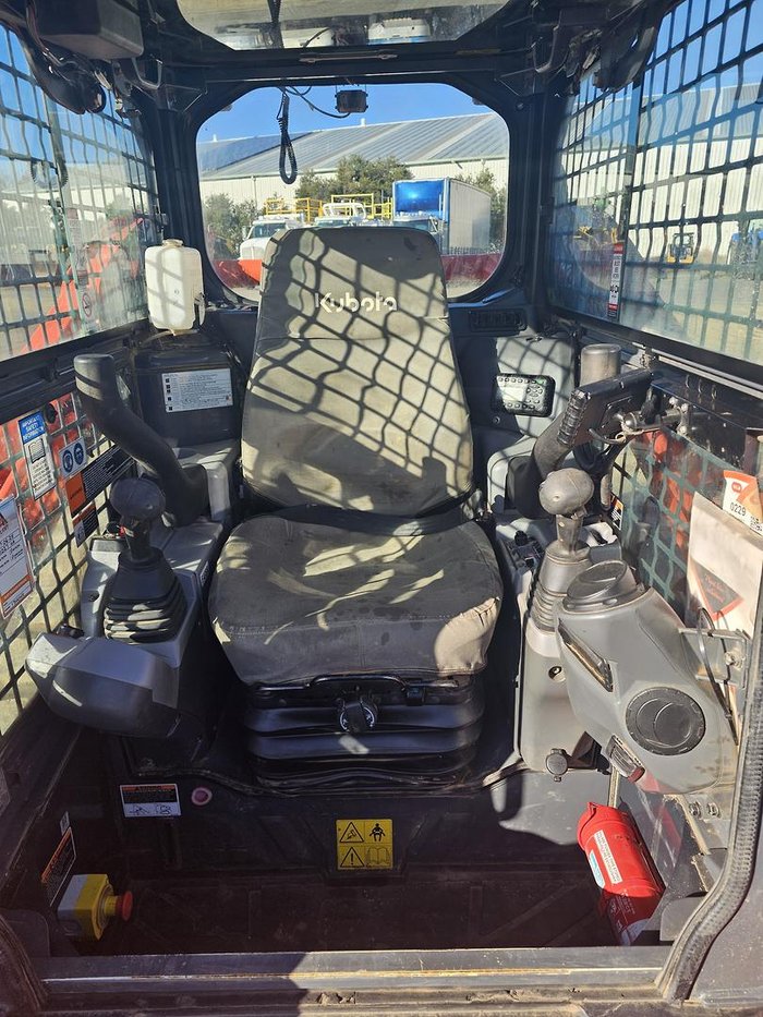 2023 Kubota Svl75-2 Orange