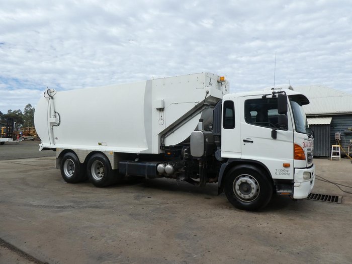 2012 Hino 500 Series