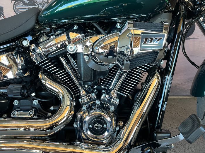 2024 Harley-davidson FXBR BREAKOUT (117) ALPINE GREEN