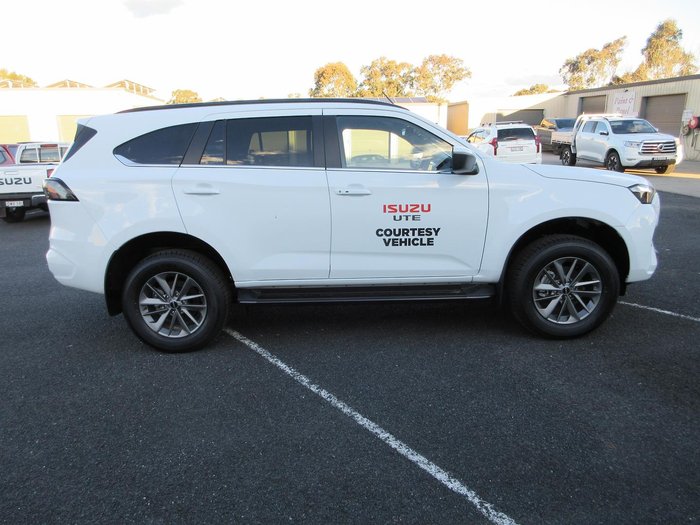 2025 Isuzu MU-X LS-U