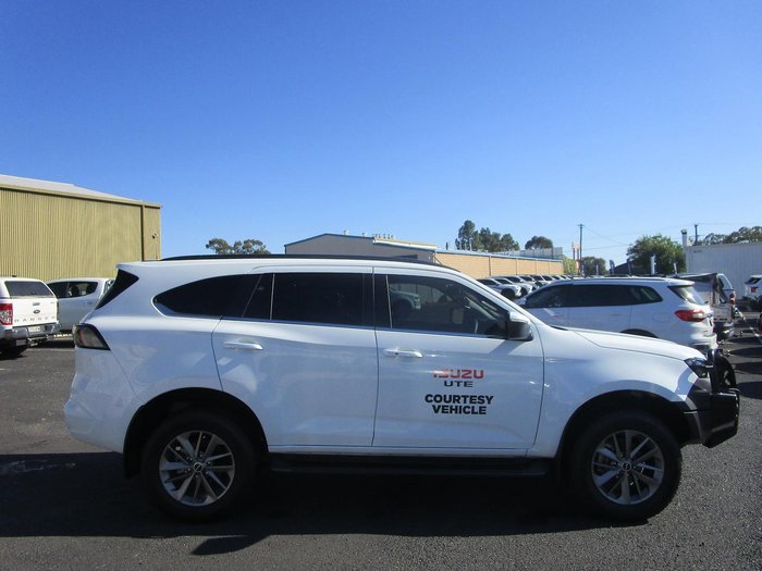 2025 Isuzu MU-X LS-U