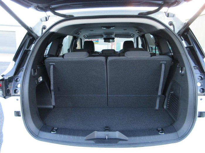 2025 Isuzu MU-X LS-U