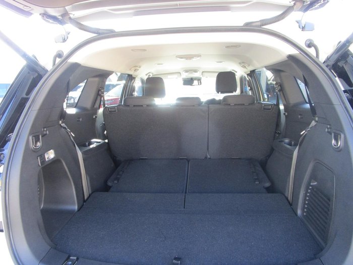 2025 Isuzu MU-X LS-U